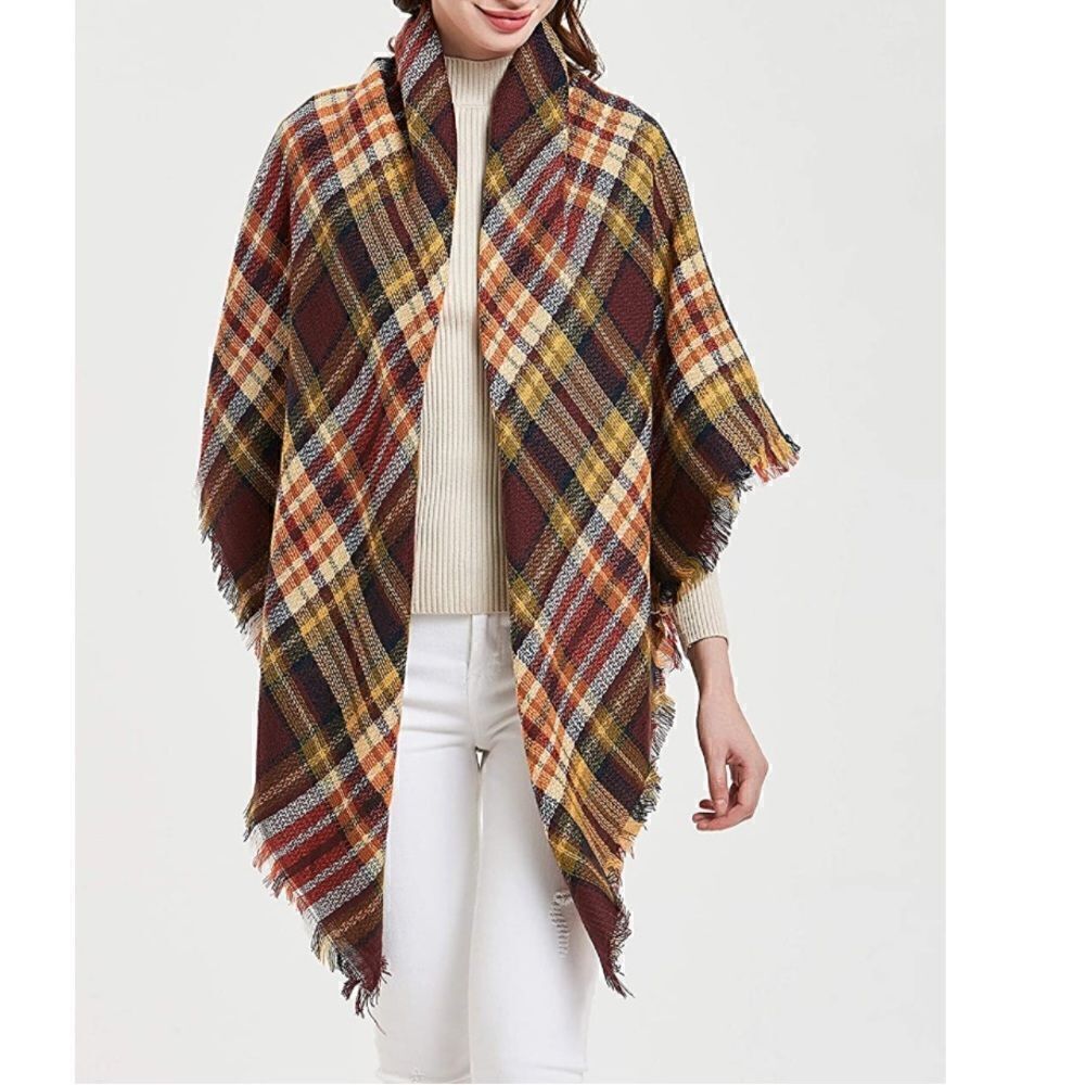 Fall Scarf 🍁 - Picture 1 of 3